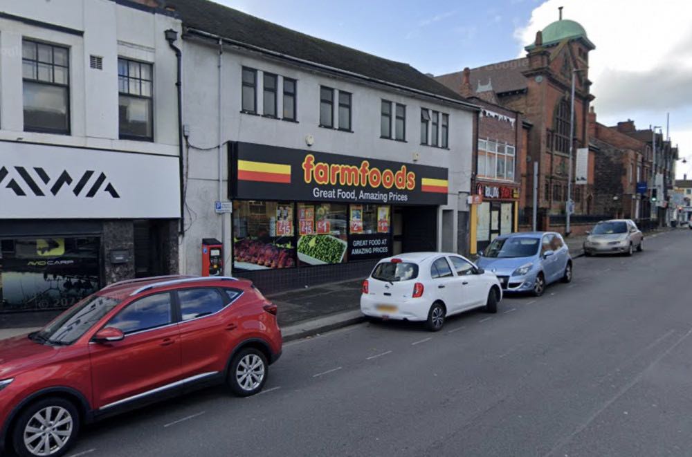 Farmfoods fire in Stoke-on-Trent