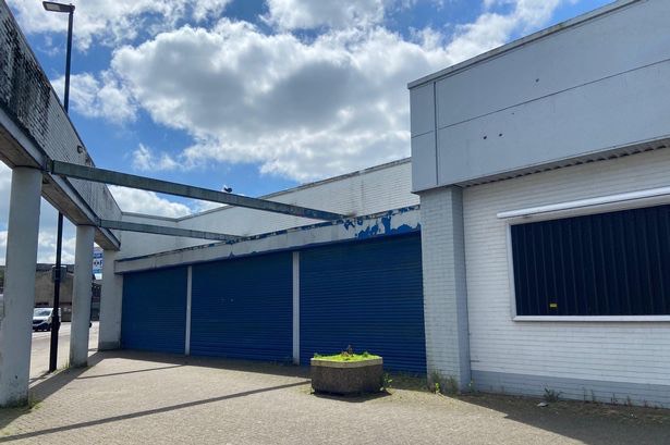 former supermarket in Longton